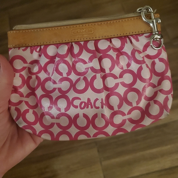 COACH Signature C Pink and White Wristlet Clutch. - Picture 2 of 12